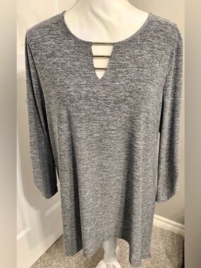 Fortune + Ivy grey marled asymmetric top with a keyhole neckline